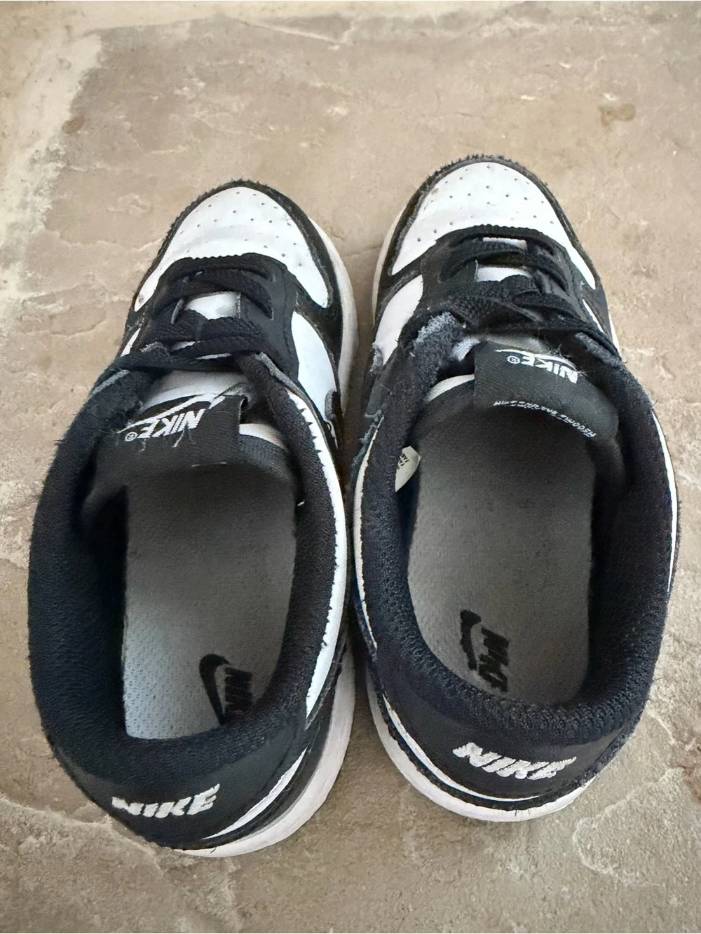 Nike Panda Dunks